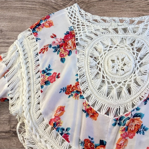 Love J Braided Woven Floral White‎ Boho Top, Medium - Picture 8 of 12